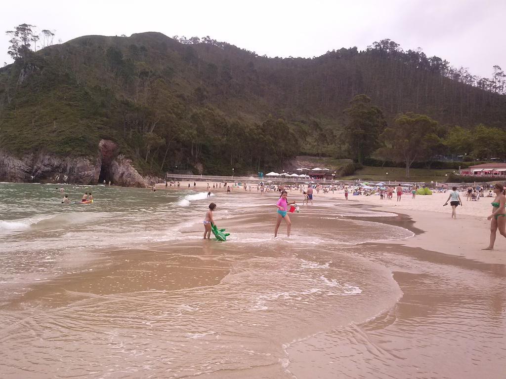 Viviendas De Uso Turistico La Arboleda I Y II Colombres Szoba fotó